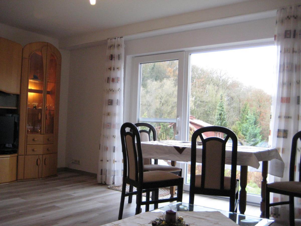 Schlossberg Ferienwohnung 발트에크 객실 사진