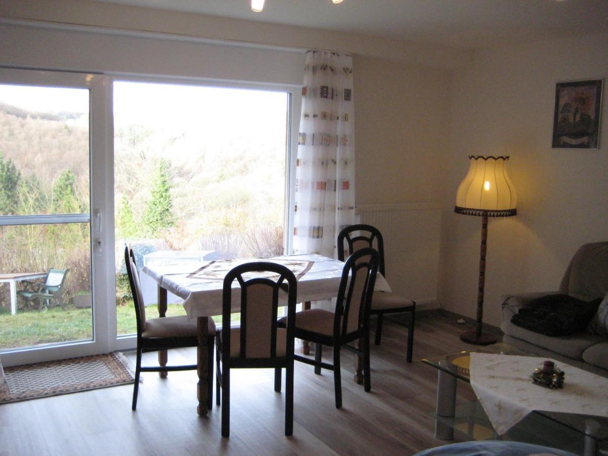 Schlossberg Ferienwohnung 발트에크 객실 사진